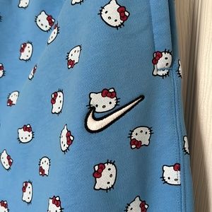 Nike x Hello Kitty Sweatpants Small (Unisex)